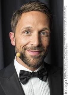 Florian Ambrosius bei der Nürburgring Award Night 2016 im ringwerk. Nürburg, 27.05.2016 Foto:xC.xHardtx xFuturexImage