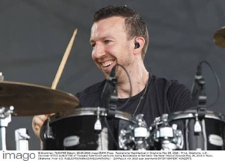 Rocklahoma Musikfestival in Oklahoma May 29, 2016 - Pryor, Oklahoma, U.S - Drummer STEVE AUGUSTINE of Thousand Foot Krutch performs during Rocklahoma at the Catch The Fever Festival Grounds May 29, 2016 in Pryor, Oklahoma. Pryor U.S. - ZUMAp116