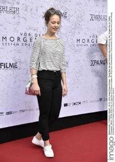 Paula Beer bei der Premiere des Kinofilms Vor der Morgenröte im Delphi Filmpalast. Berlin, 30.05.2016 Foto:xJ.xQuinternx xFuturexImage