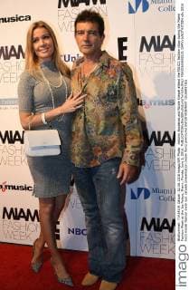 Antonio Banderas and Nicole Kimpel attend the FISICO fashion show during the Miami Fashion Week at the Ice Palace, Miami, Florida, June 2, 2016.  MIA20160602131 GARYxIxROTHSTEIN