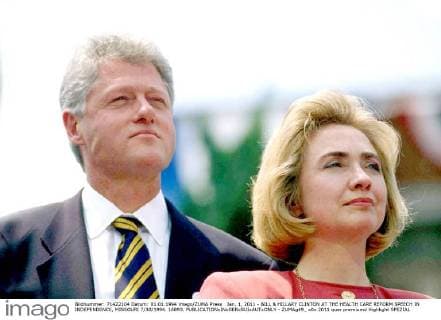 Jan. 1, 2011 - BILL & HILLARY CLINTON AT THE HEALTH CARE REFORM SPEECH IN INDEPENDENCE, MISSOURI 7 30 1994. 16893. - ZUMAg49_