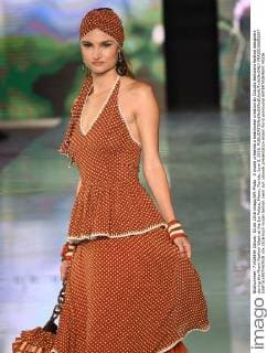 A model presents a beachwear creation by Claudia Bertolero fashion designers during the Miami Fashion Week at the Ice Palace, Miami, Florida, June 3, 2016.  MIA20160603207 GARYxIxROTHSTEIN