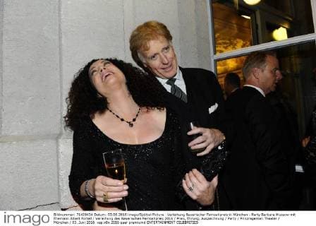 Verleihung Bayerischer Fernsehpreis in München - Party Barbara Wussow mit Ehemann Albert Fortell Verleihung des Bayerischen Fernsehpreis 2016 Preis, Ehrung, Auszeichnung Party Prinzregenten Theater München 03. Juni 2016