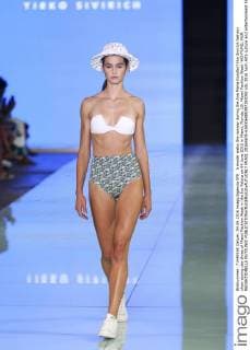 A model walks the runway during the Ana Maria Guiulfo Yirko Sivirich fashion show during day three of Miami Fashion Week in the Ice Palace on 04 June 2016 in Miami, Florida, US. Miami Fashion Week !ACHTUNG: NUR REDAKTIONELLE NUTZUNG!  MIA01 20160605-636006880397285092