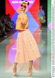 A model wears a creation by Spanish designer Agatha Ruiz De La Prada during day three of Miami Fashion Week in the Ice Palace on 04 June 2016 in Miami, Florida, US. Miami Fashion Week !ACHTUNG: NUR REDAKTIONELLE NUTZUNG!  MIA01 20160605-636006912670060782