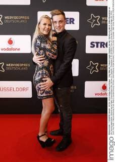 Dagi Bee mit Freund Eugen Kazakov bei der Verleihung des 6. Webvideopreises an die herausragendsten deutschsprachigen Internetstars des Jahres im Castello. Düsseldorf, 04.06.2016 Foto:xC.xHardtx xFuturexImage