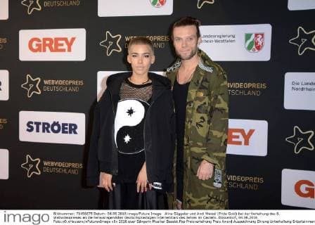 Alina Süggeler und Andi Weizel (Frida Gold) bei der Verleihung des 6. Webvideopreises an die herausragendsten deutschsprachigen Internetstars des Jahres im Castello. Düsseldorf, 04.06.2016 Foto:xO.xHausenx xFuturexImage