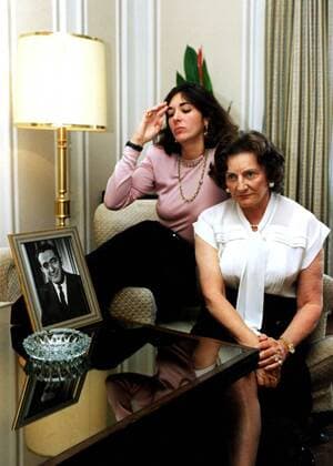 Festnahme von Ghislaine Maxwell - Archivbilder Jan. 1, 2011 - ROBERT MAXWELL S WIFE ELISABETH AN DAUGHTER GHISLAINE IN JERUSALEM AT THE KINK DAVID HOTEL.11 1991. - ZUMAg49_
