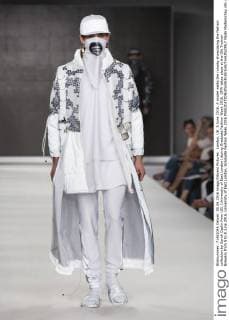 London, UK. 5 June 2016. A model walks the runway showcasing the fashion collection by Sarah Caplin from UEL (University of East London) during Graduate Fashion Week 2016. GFW takes place at the Old Truman Brewery from 5 to 8 June 2016. University of East London, Graduate Fashion Week 2016 