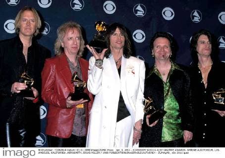 Jan. 1, 2011 - K14920DM SD0224.41ST GRAMMY AWARDS..SHRINE AUDITORIUM, LOS ANGELES, CALIFORNIA..AEROSMITH. DOUG MILLER 1999 - ZUMAg49_