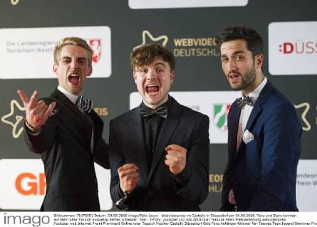Webvideopreis im Castello in Düsseldorf am 04.06.2016. Fans und Stars konnten auf dem roten Teppich ausgiebig Selfies schiessen. Hier: Y-Titty, youtuber