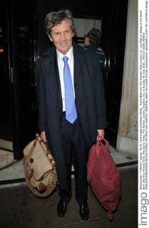 South Bank Sky Arts Awards 2016 London, UK. Lord Melvyn Bragg at the South Bank Sky Arts Awards 2016, The Savoy Hotel, The Strand, London, England, UK, on Sunday 05 June 2016. LMK315-60281-060616 
