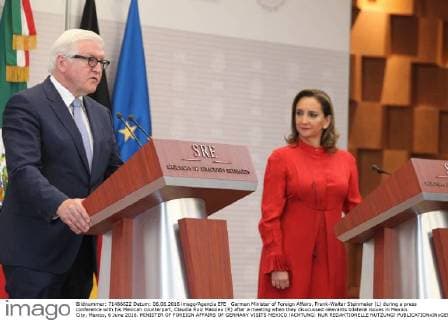 German Minister of Foreign Affairs, Frank-Walter Steinmeier (L) during a press conference with his Mexican counterpart, Claudia Ruiz Massieu (R) after a meeting when they disucussed relevants bilateral issues in Mexico City, Mexico, 6 June 2016. MINISTER OF FOREIGN AFFAIRS OF GERMANY VISITS MEXICO !ACHTUNG: NUR REDAKTIONELLE NUTZUNG!  epa 20160606-636008406851900498