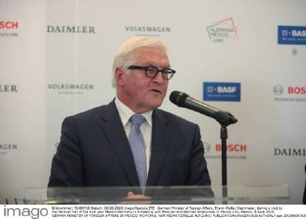 German Minister of Foreign Affairs, Frank-Walter Steinmeier, during a visit to the German hall of the dual year Mexico-Germany in a meeting with Mexican and German enterprises in Mexico City, Mexico, 6 June 2016. GERMAN MINISTER OF FOREIGN AFFAIRS IN MEXICO !ACHTUNG: NUR REDAKTIONELLE NUTZUNG!  epa 20160606-636008529066717298