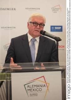 German Minister of Foreign Affairs, Frank-Walter Steinmeier, during a visit to the German hall of the dual year Mexico-Germany in a meeting with Mexican and German enterprises in Mexico City, Mexico, 6 June 2016. GERMAN MINISTER OF FOREIGN AFFAIRS IN MEXICO !ACHTUNG: NUR REDAKTIONELLE NUTZUNG!  epa 20160606-636008529079509298