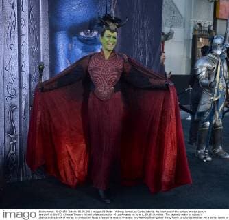 Actress Jamie Lee Curtis attends the premiere of the fantasy motion picture Warcraft at the TCL Chinese Theatre in the Hollywood section of Los Angeles on June 6, 2016. Storyline: The peaceful realm of Azeroth stands on the brink of war as its civilization faces a fearsome race of invaders: orc warriors fleeing their dying home to colonize another. As a portal opens to connect the two worlds, one army faces destruction and the other faces extinction.  LAP2016060623 JIMxRUYMEN