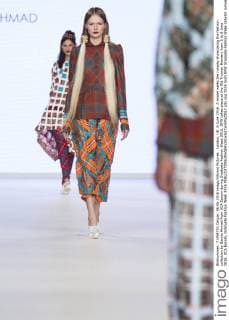 London, UK. 6 June 2016. A model walks the runway showcasing the fashion collection by Bareia Ahmad from UCA Epsom during Graduate Fashion Week 2016. GFW takes place at the Old Truman Brewery from 5 to 8 June 2016. UCA Epsom, Graduate Fashion Week 2016 