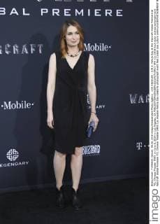 LOS ANGELES - JUN 6: Felicia Day at the Warcraft Global Premiere at TCL Chinese Theater IMAX on June 6, 2016 in Los Angeles, CA  HPA