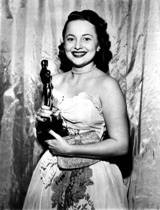 OSCARS. Beste Hauptdarstellerin. Preisträgerinnen 1941-1950 Jan. 1, 2011 - OLIVIA DE HAVILLAND AT THE ACADEMY AWARDS.1946. - ZUMAg49_