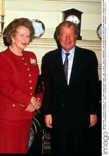 Jan. 1, 2011 - I5811.MARGARET THATCHER WITH IRISH PRIME MINISTER CHARLES HAUGHEY AT NO. 10 DOWNING ST LONDON . UPPA 09 20 1990..MARGARETTHATCHERRETRO - ZUMAg49_