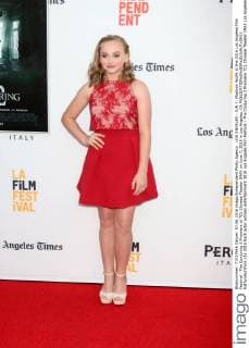 LOS ANGELES - JUN 7: Madison Wolfe at the 2016 Los Angeles Film Festival - The Conjuring 2 Premiere at TCL Chinese Theater IMAX on June 7, 2016 in Los Angeles, CA  KathyxHutchins