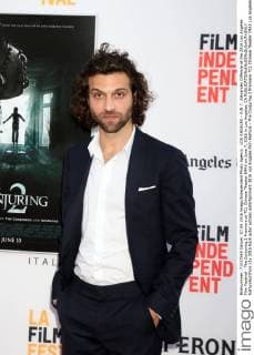 LOS ANGELES - JUN 7: Alexander DiPersia at the 2016 Los Angeles Film Festival - The Conjuring 2 Premiere at TCL Chinese Theater IMAX on June 7, 2016 in Los Angeles, CA  KathyxHutchins