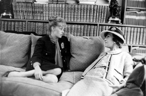 IMAGO ICONS: Coco Chanel Jan. 1, 2011 - COCO CHANEL AND JEANNE MOREAU IN PARIS 1971. PHOTOS - ZUMAg49_