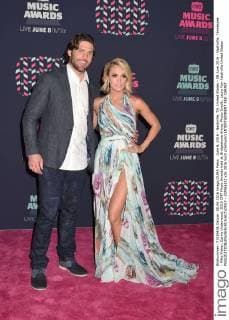 June 8, 2016 - Nashville, TN, United States - 08 June 2016 - Nashville, Tennessee - Mike Fisher, Carrie Underwood. 2016 CMT Music Awards held at Bridgestone Arena. Photo Credit: Laura Farr Nashville United States - ZUMAa123