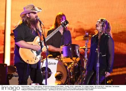 June 8, 2016 - Nashville, TN, United States - 08 June 2016 - Nashville, Tennessee - Chris Stapleton. 2016 CMT Music Awards held at Bridgestone Arena. Photo Credit: Laura Farr AdMedia Nashville United States - ZUMAa123