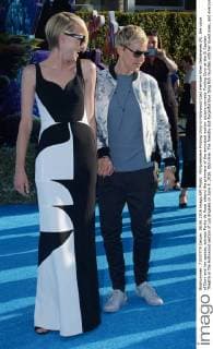 Filmpremiere Finding Dory in Hollywood Cast member Ellen DeGeneres (R), the voice of Dory and her spouse, actress Portia de Rossi attend the premiere of the animated motion picture comedy Finding Dory at the El Capitan Theatre in the Hollywood section of Los Angeles on June 8, 2016. Storyline: The friendly-but-forgetful blue tang fish reunites with her loved ones, and everyone learns a few things about the real meaning of family along the way.  LAP2016060802 JIMxRUYMEN