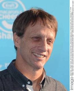 Filmpremiere Finding Dory in Hollywood June 8, 2016 - Hollywood, CA, United States - 08 June 2016 - Hollywood. Tony Hawk. Arrivals for the World Premiere Of Disney-Pixar s Finding Dory held at the El Capitan Theater. Photo Credit: Hollywood United States - ZUMAa123