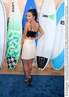 LOS ANGELES - JUN 8: Ally Maki at the Animal Kingdom Premiere Screening at the The Rose Room on June 8, 2016 in Venice Beach, CA  KathyxHutchins
