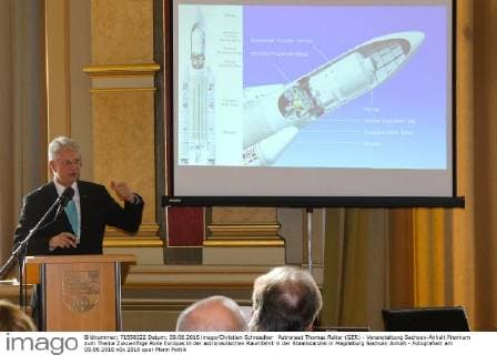 Astronaut Thomas Reiter (GER) - Veranstaltung Sachsen-Anhalt Premium zum Thema Zukuenftige Rolle Europas in der astronautischen Raumfahrt in der Staatskanzlei in Magdeburg Sachsen Anhalt - Fotografiert am 09.06.2016