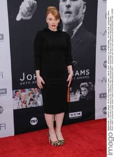June 9, 2016 - Hollywood, CA, United States - 09 June 2016 - Hollywood. Bryce Dallas Howard. Arrivals for the American Film Institute s 44th Life Achievement Award Gala Tribute to John Williams held at Dolby Theater. Photo Credit: Hollywood United States - ZUMAa123