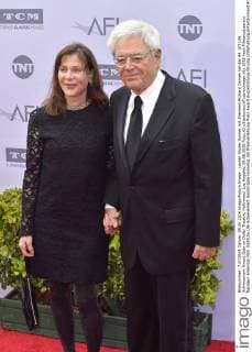 Lauren Shuler Donner mit Ehemann Richard Donner bei der 44. AFI Life Achievement Award Gala im Dolby Theatre, Hollywood. Los Angeles, 09.06.2016 Foto:xD.xStarbuckx xFuturexImage