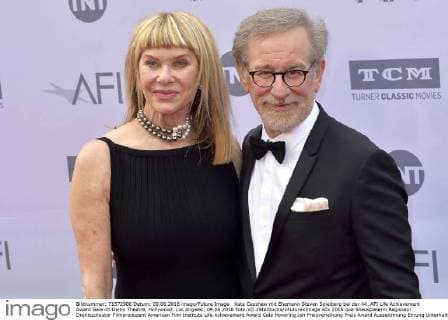 Kate Capshaw mit Ehemann Steven Spielberg bei der 44. AFI Life Achievement Award Gala im Dolby Theatre, Hollywood. Los Angeles, 09.06.2016 Foto:xD.xStarbuckx xFuturexImage