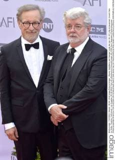 Steven Spielberg und George Lucas bei der 44. AFI Life Achievement Award Gala im Dolby Theatre, Hollywood. Los Angeles, 09.06.2016 Foto:xD.xStarbuckx xFuturexImage