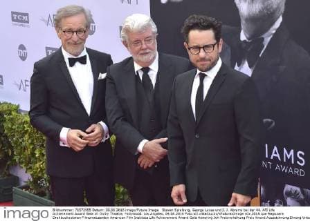 Steven Spielberg, George Lucas und J. J. Abrams bei der 44. AFI Life Achievement Award Gala im Dolby Theatre, Hollywood. Los Angeles, 09.06.2016 Foto:xD.xStarbuckx xFuturexImage