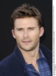 Scott Eastwood CENTRAL INTELLIGENCE FILM PREMIERE Los Angeles Patrick Rideaux PicturePerfect