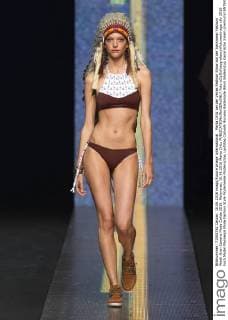 Marta Ortiz bei der Vevas Fashion Show auf der Swimwear Fashion Week Gran Canaria Moda Calida 2016. Meloneras, 10.06.2016 Marta Ortiz  Foto:xDyDxFotografosx xFuturexImage