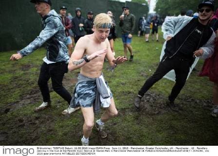June 11, 2016 - Manchester, Greater Manchester, UK - Manchester , UK . Revellers dancing in the mud at the Parklife music festival at Heaton Park in Manchester Manchester UK  - ZUMAl94_