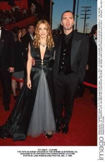 Jan. 1, 2011 - K11104LR: 1 16 1998.THE 70TH ACADEMY AWARDS AT THE SHRINE AUDITORIUM, CA..MADONNA WITH HER BROTHER CHRISTOPHER CICCIONE. LISA ROSE 1998 - ZUMAg49_