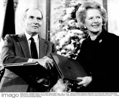 Jan. 1, 2011 - BRITISH PRIME MINISTER.MARGARET THATCHER AND FRENCH PRESIDENT FRANCOIS MITTERAND SIGNED THE SO-CALLED CHANNEL AGREEMENT. 1986.MARGARETTHATCHERRETRO - ZUMAg49_