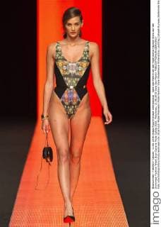 Sara San Martin bei der Hipertrofico Fashion Show auf der Swimwear Fashion Week Gran Canaria Moda Calida 2016. Meloneras, 11.06.2016 Sara San Martin  Foto:xDyDxFotografosx xFuturexImage