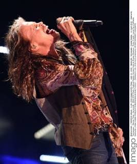 June 11, 2016 - Nashville, Tennessee, United States - 11 June 2016 - Nashville, Tennessee - Steven Tyler, Aerosmith. 2016 CMA Music Festival Nightly Concert held at Nissan Stadium. Photo Credit: Laura Farr AdMedia Nashville United States - ZUMAa123