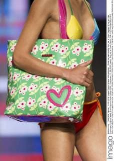 Model bei der Agatha Ruiz de la Prada Fashion Show auf der Swimwear Fashion Week Gran Canaria Moda Calida 2016. Meloneras, 11.06.2016 Agatha Ruiz de la Prada Model  Foto:xDyDxFotografosx xFuturexImage