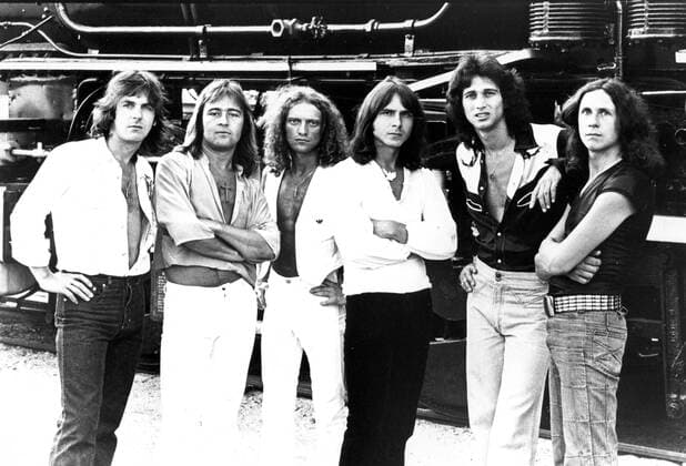 Jan. 1, - FOREIGNER (IAN McDONALD, MICK JONES, LOU GRAMM, AL GREENWOOD, ED GAGLIARDI, AND DENNIS ELLIOTT).SUPPLIED BY SMP - ZUMAg49_