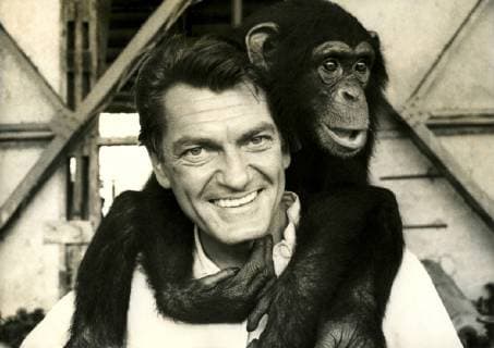 French actor Jean Marais with a chimp x06365x 
