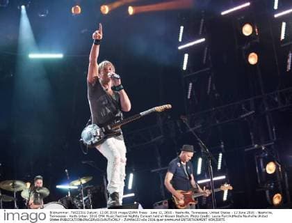 June 12, 2016 - Nashville, Tennessee, United States - 12 June 2016 - Nashville, Tennessee - Keith Urban. 2016 CMA Music Festival Nightly Concert held at Nissan Stadium. Photo Credit: Laura Farr AdMedia Nashville United States - ZUMAa123
