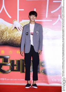 The vip premiere of Goodbye Single holds at COEX in Seoul, Korea on 13th June, 2016.(China and Korea Rights Out)  2016061400323